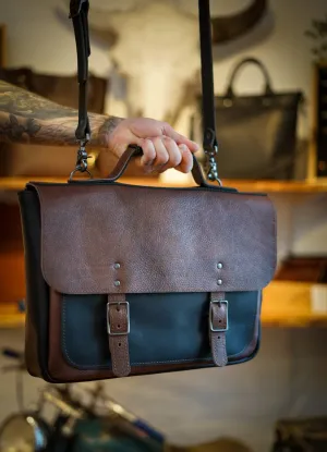 16" Messenger Bag (Rock River Cappuccino   Flat Black Accents)